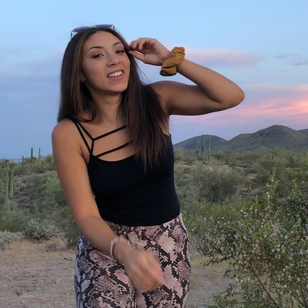 Meet your Posher, Janna